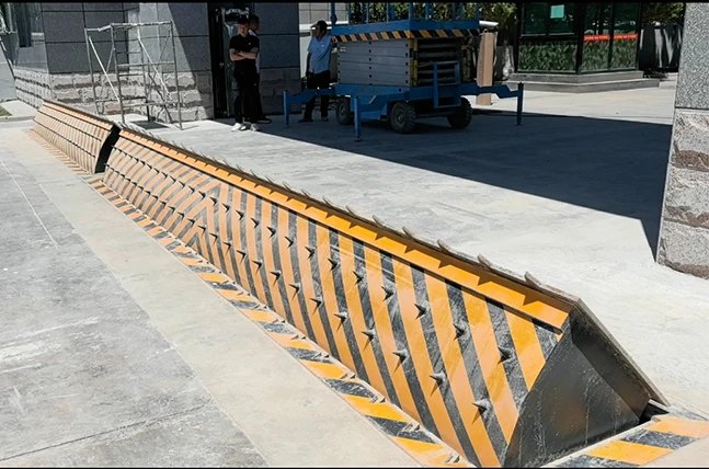 High Security Anti-Ram Automatic Electric Hydraulic Steel Road Blocker Aluminum Alloy Traffic Control Vehicle Stopper