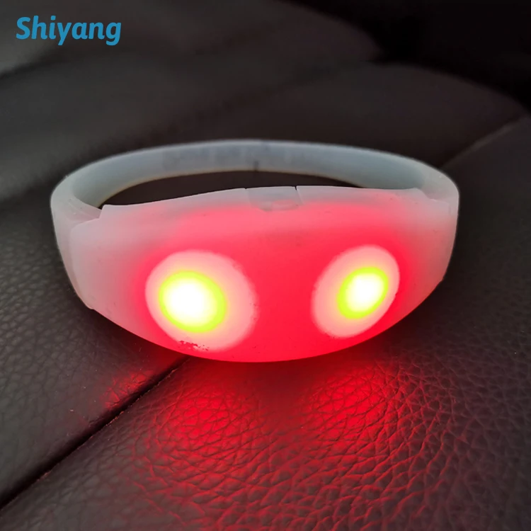 Cheap Big Concert Light up Crowd Glow in Dark Sound Bracelet Music Activated LED Bracelets