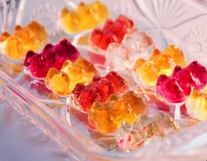 Bear Gummy Gel OEM Customizable Fruity Flavored Candy in Coating Bags Wholesale for Cross-Border Trade