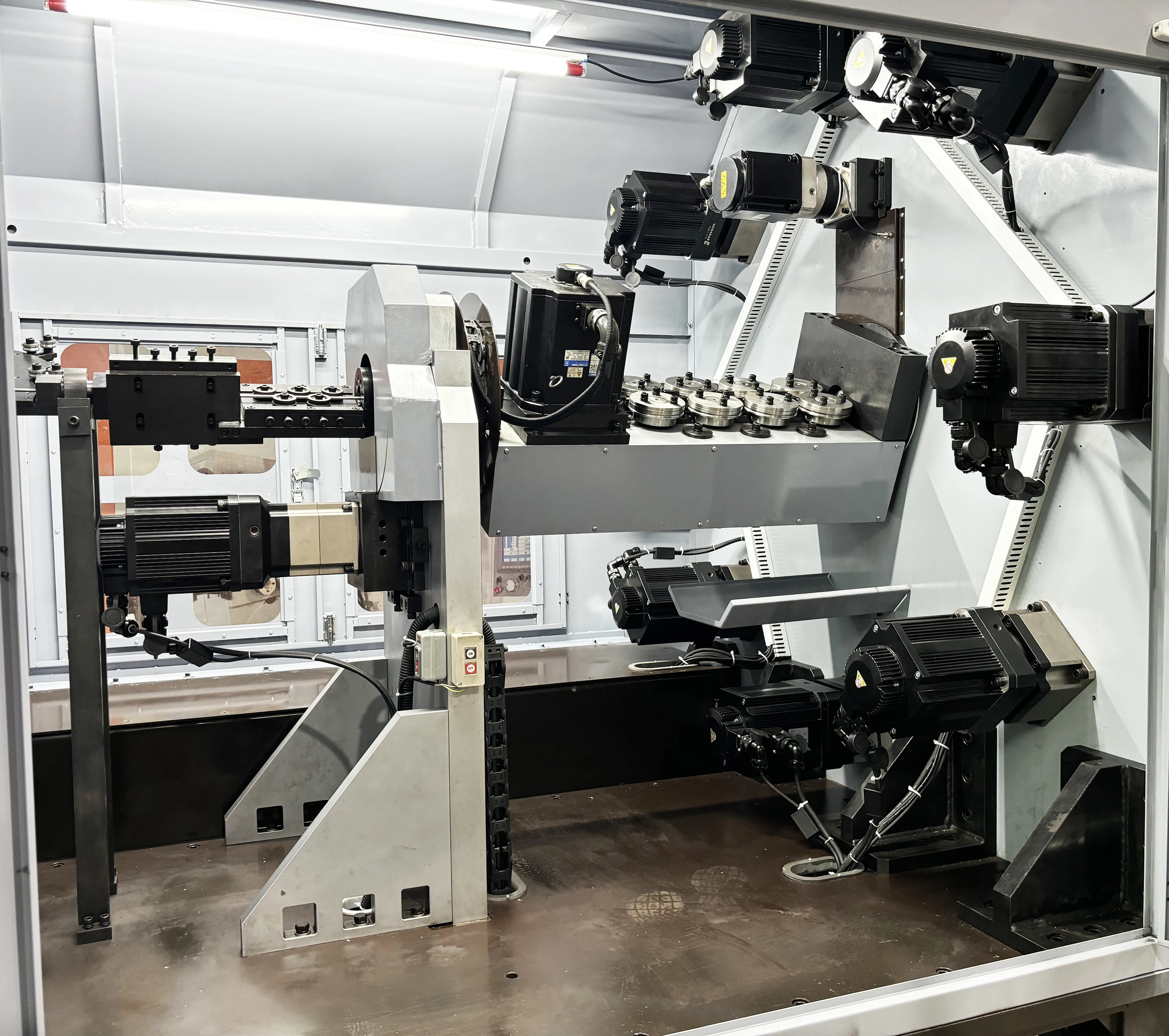12 Axis Wire Rotary Spring Forming Machine Heavy Duty Agriculture Rake Tine Spring Forming Machine Camless Wire Rotary
