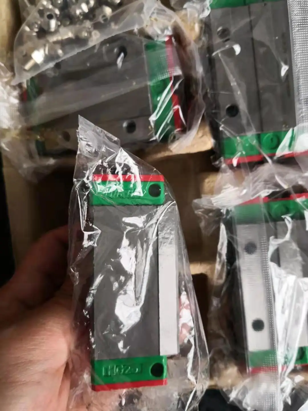 Original Taiwan Hiwin Hgh25ca Block Hg25 H25c Hgh25 Slide 25mm Linear Guide Rail Hgr25 Linear