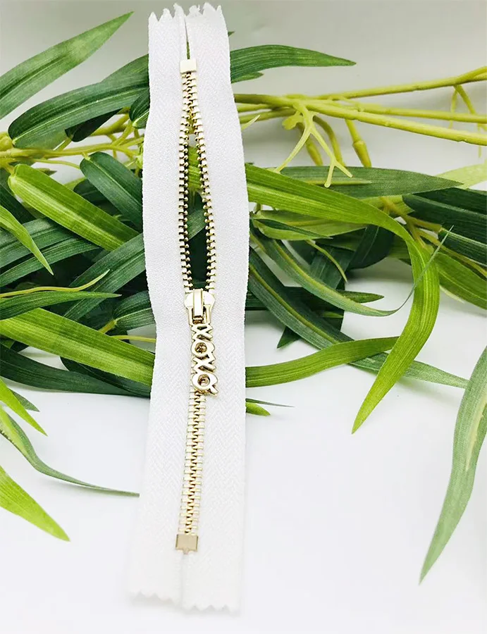 Hengda Factory Customized Zipper Golden Brass Closed End with Slider   Closed End Zipper 20 cm #5 Gold Plated Zipper