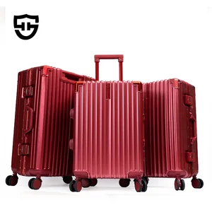 Wholesale Luxury Outbound Travel Luggage  22 24 Inch Vintage Lightweight Anti Crack ABS+PC Material Travel Luggage Set