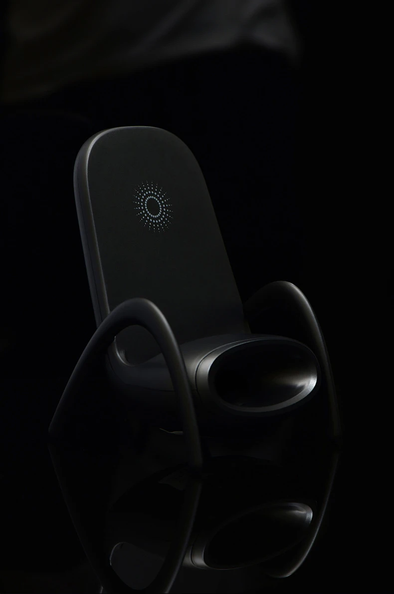 Wireless Charger Charging Bracket  Creative small seat speaker Mobile phone holder Multi-function 10W charging stand for fast