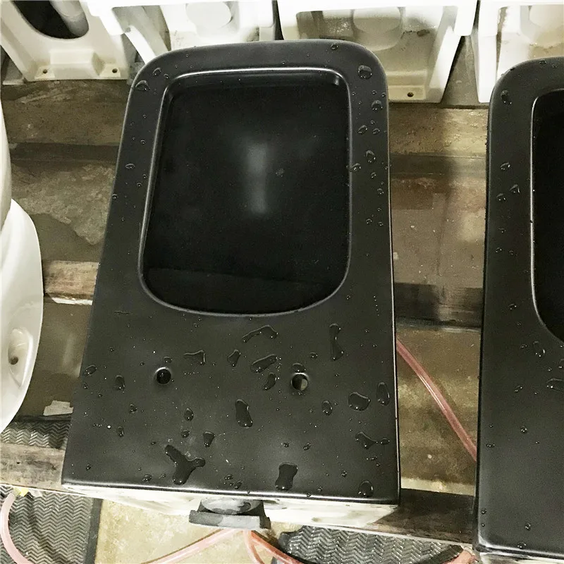 Northern Europe Modern High End Custom Designer Bathroom WC Matte Black Wall Hung Toilets