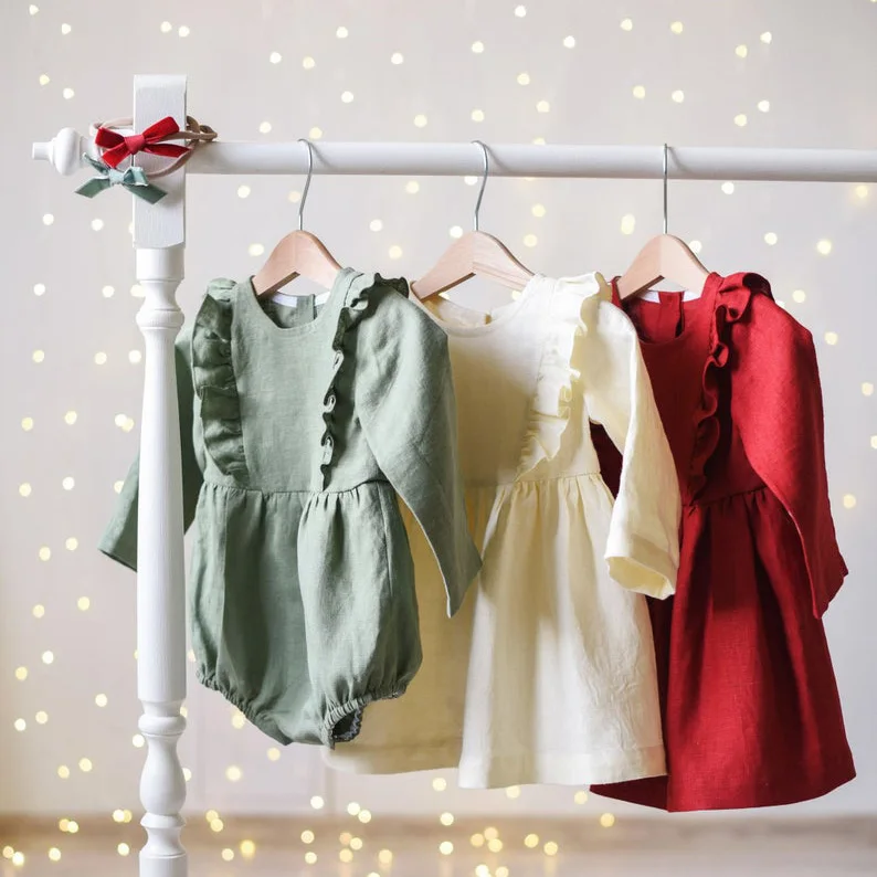 christmas dress for mother and daughter Sylvanian Families Husky Baby Christmas Dress main image 1