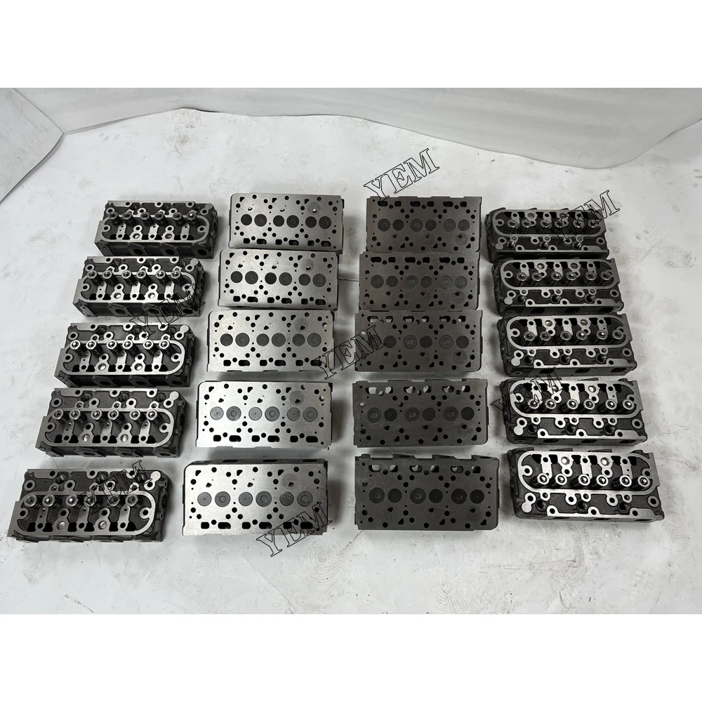 Diesel Engine D1105 Cylinder Head Assembly for Kubota Cylinder Head Assembly 4