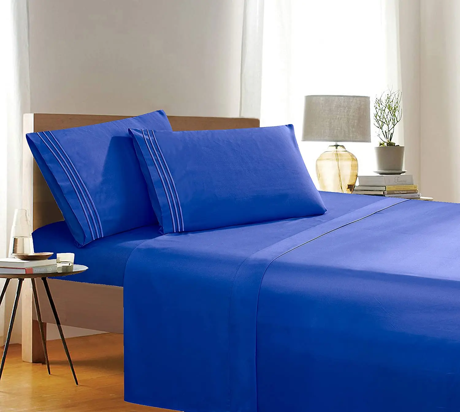 Factory Cheap 1800 Thread Count 90GSM Twin Size Microfiber Fitted Bed  Sheets Set for Home Textile Royal Blue Color