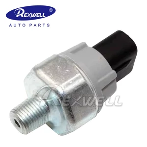 New Genuine OEM MN137360 Other Engine Parts Oil Pressure Sender / Switch for Mitsubishi Pajero Outlander Lancer L200 Auto Sensor