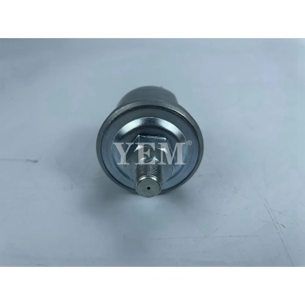 For Liebherr D924 Oil Pressure Sensor 6000900 Engine Parts 2