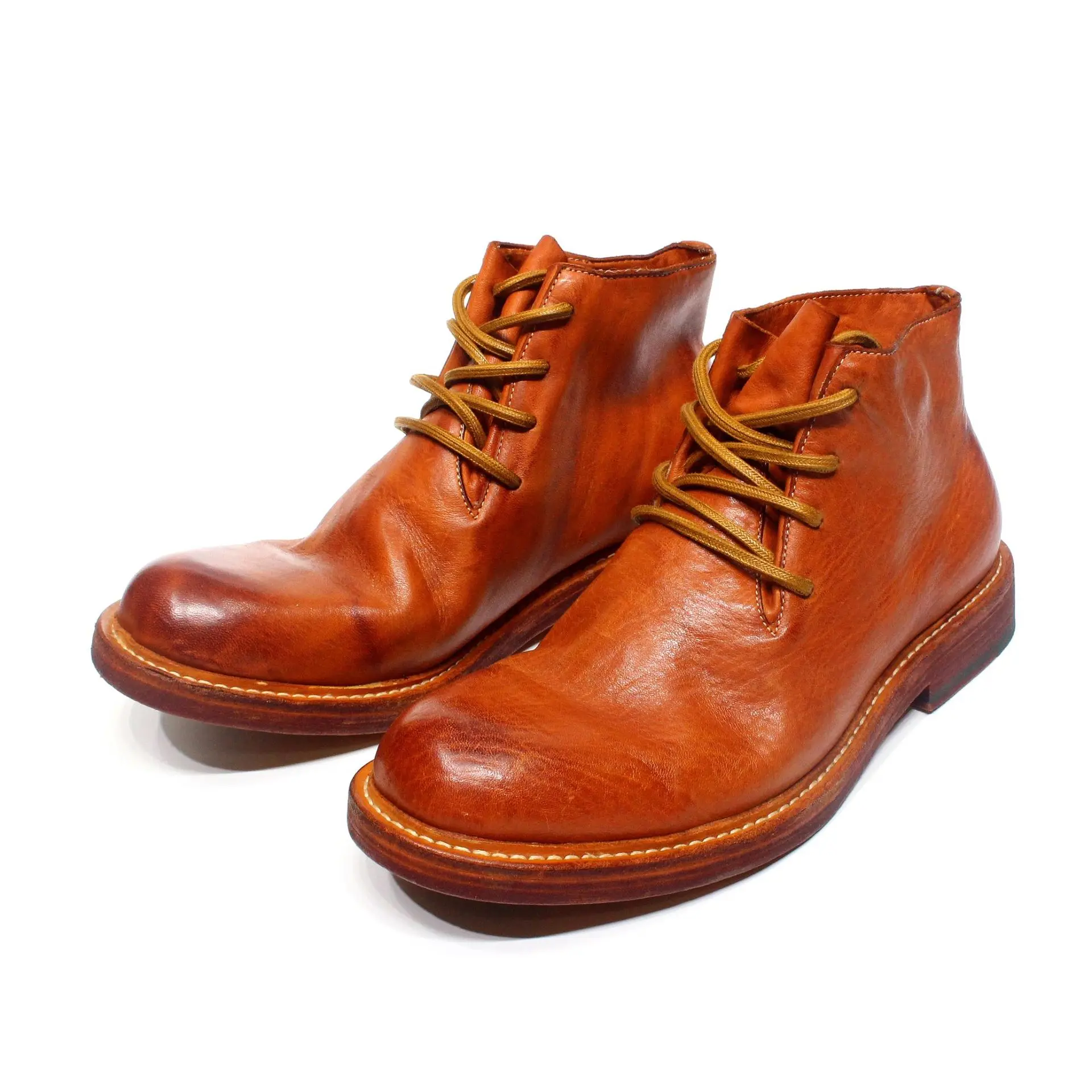Washed Boots With Genuine Leather Strap and Round Toe.versatile 