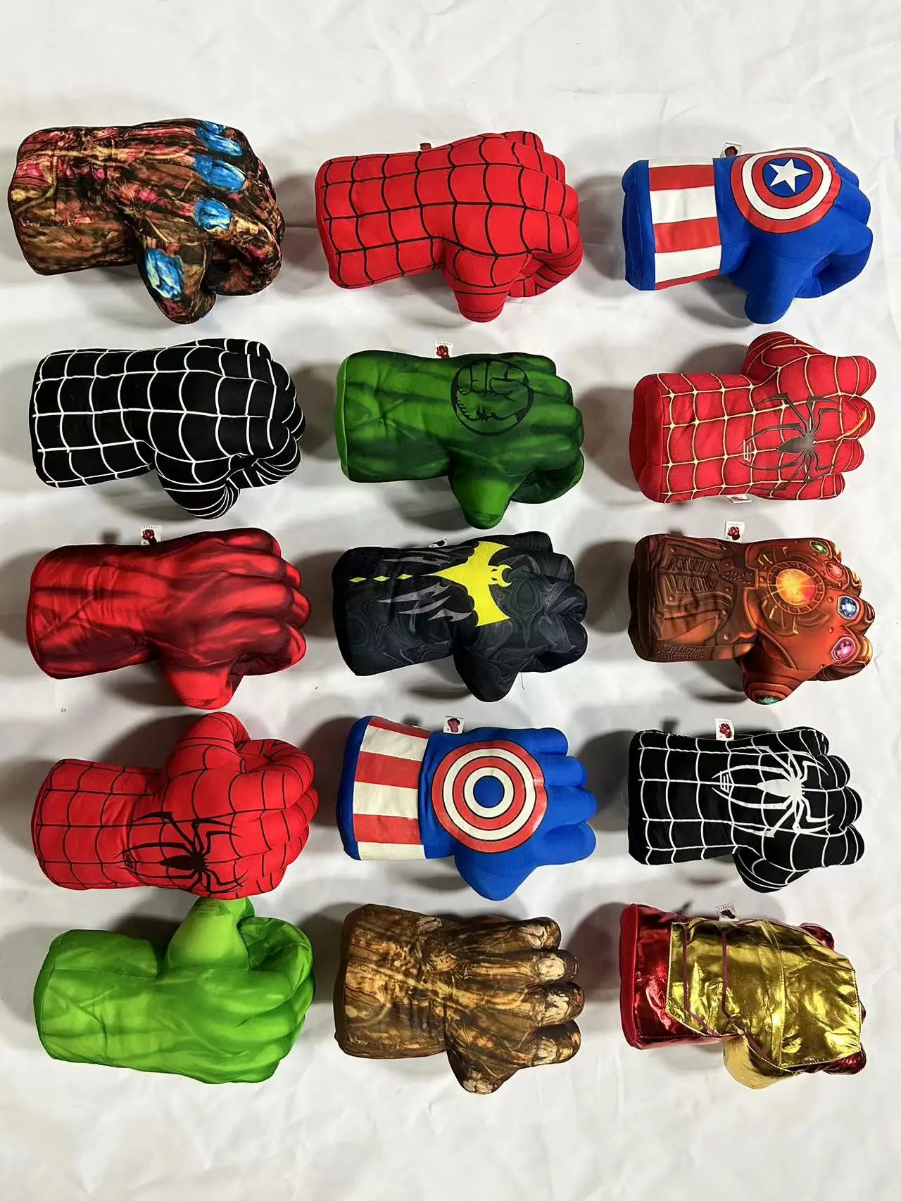 Gants De Héros En Peluche 28cm Avec Poing En Mousse - Jouet Cosplay Pour Enfants | Déguisement Halloween, Anniversaire & Cadeau Amusant - Garçons & Filles