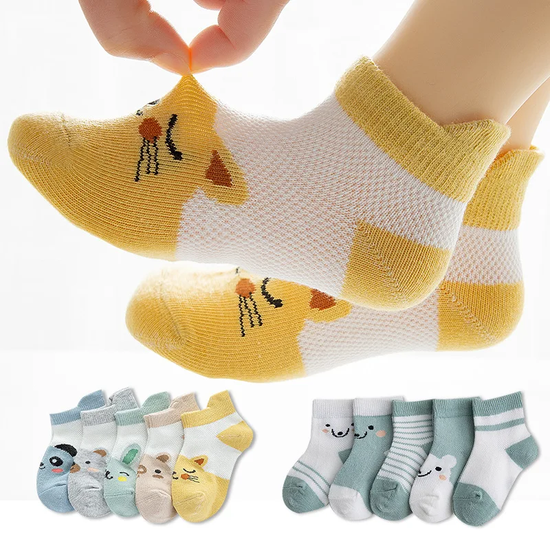 卸売ファッション新しい子供のスポーツシューズ男の子スプライシングカジュアルシューズ女の子シングルマフィンソール在庫子供スニーカー靴