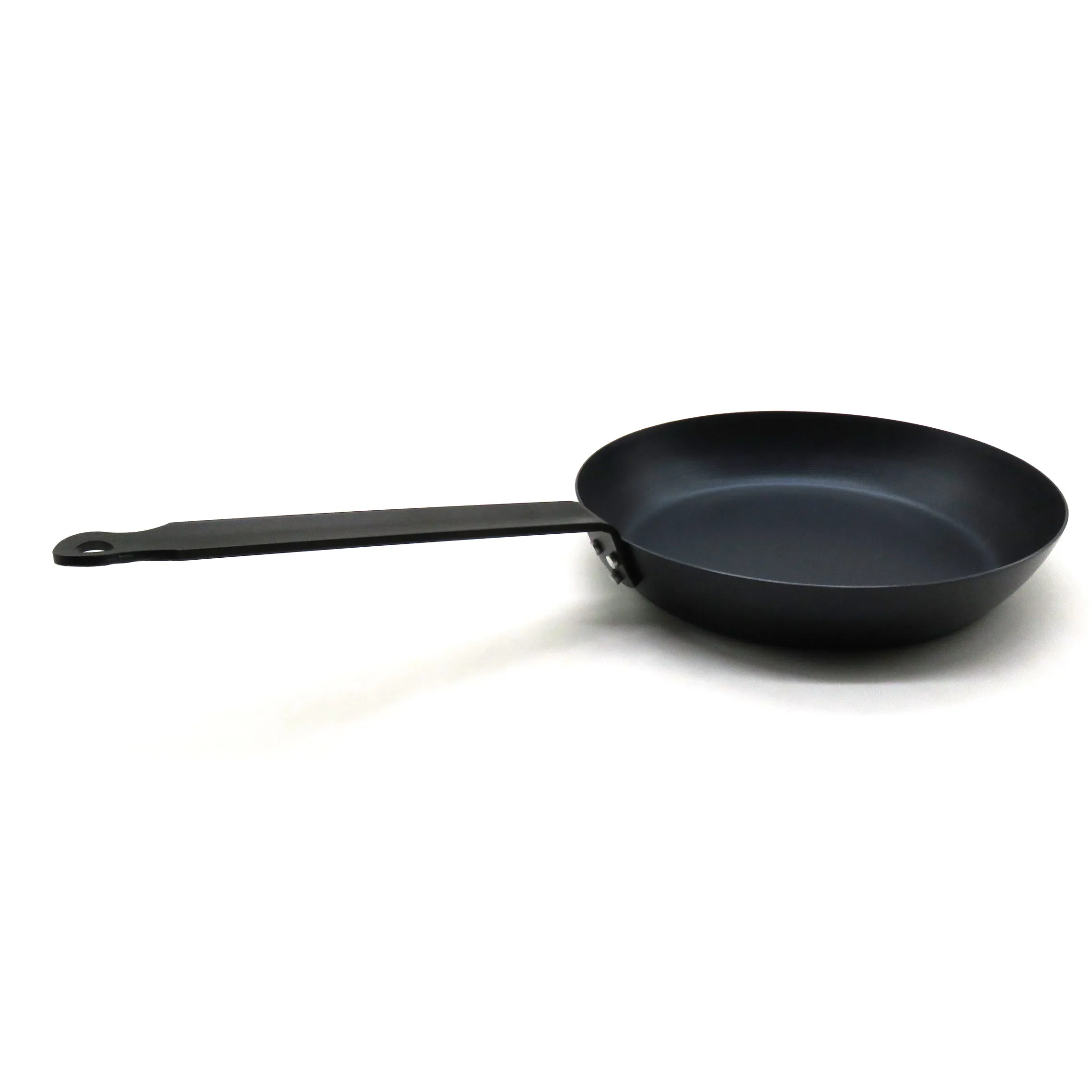 Легкая предварительно приправленная сковорода для жарки из углеродистой стали