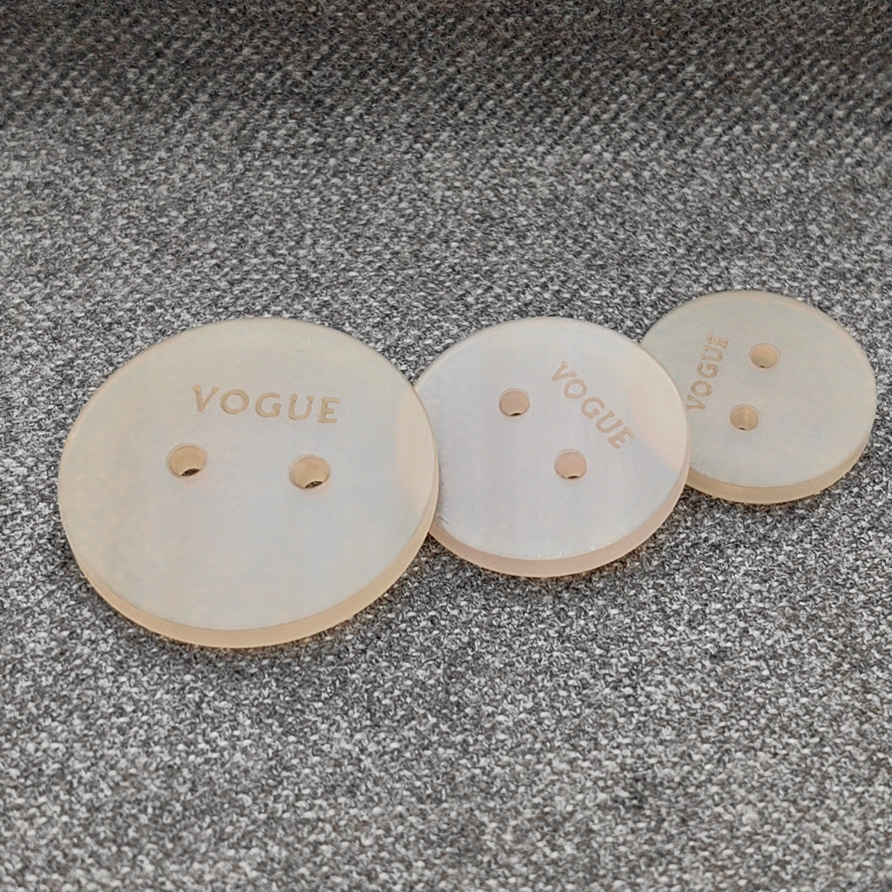 SANKO Garment Design Custom Button Metal High Quality Fashion 2-holes Buttons Zinc Alloy Plating Round Flatback sewing buttons