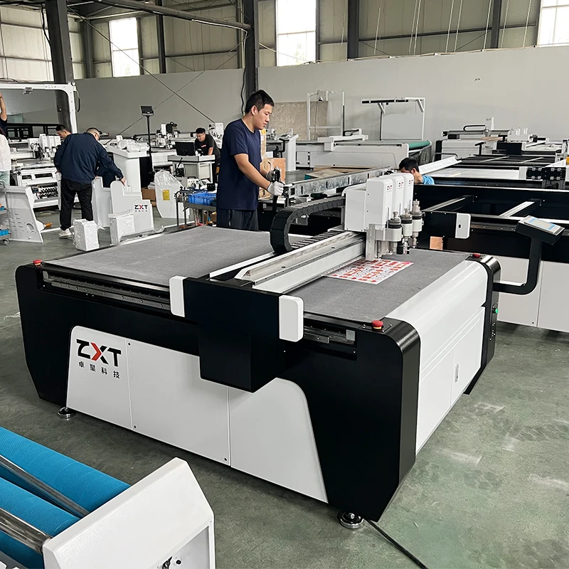 ZXT Flatbed CNC Knife Cutting Machine - Precision & Speed