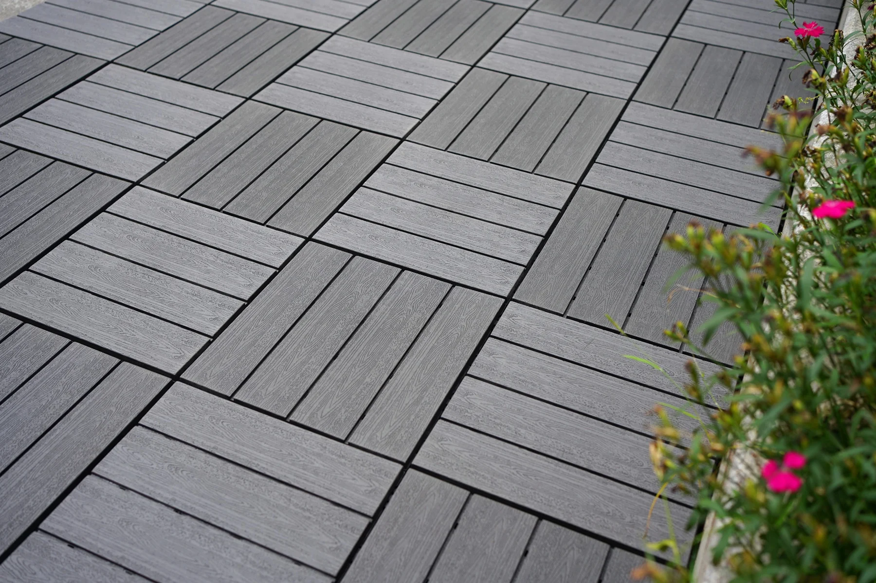 300x300x25 Mm WPC DIY Interlocking Modular Deck Tiles XF-N008E