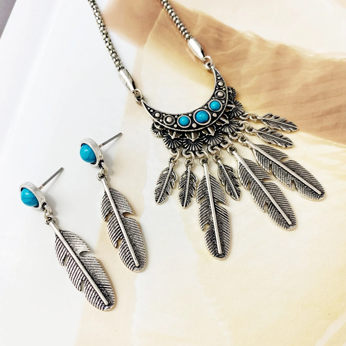 Factory Jewelry Wholesale Retro Leaf Stone Drop Silver Plated Pendant Necklace Earrings Jewelry Set for Women