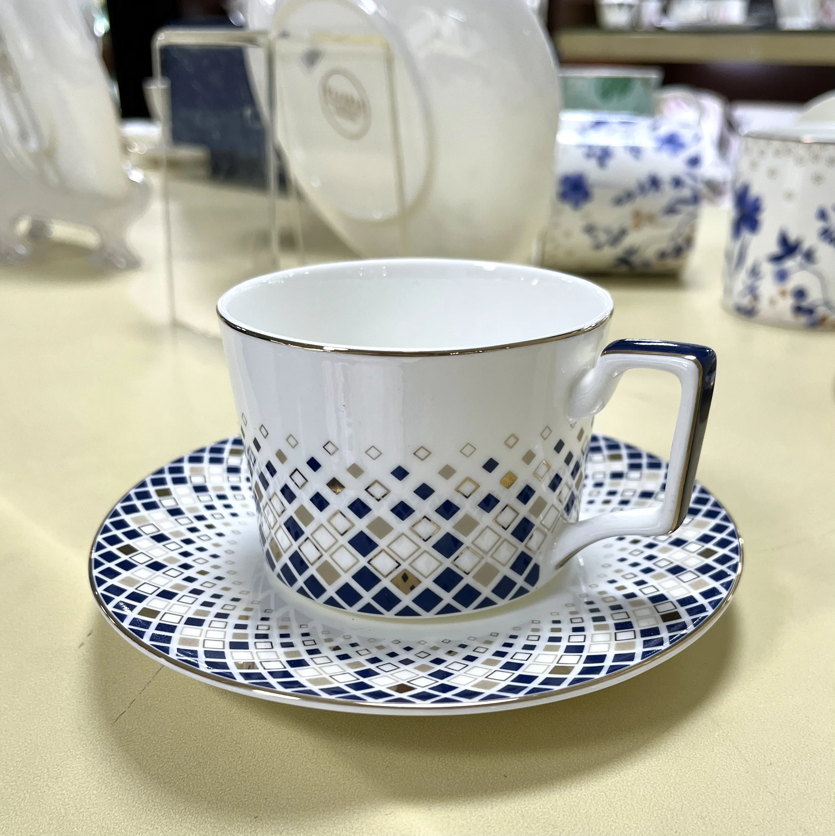 Taohui  Mosaic Series1 Set Cup Ceramic Tea Cup Porcelain Drinking Cappuccino 220ml Cups and Saucers factory