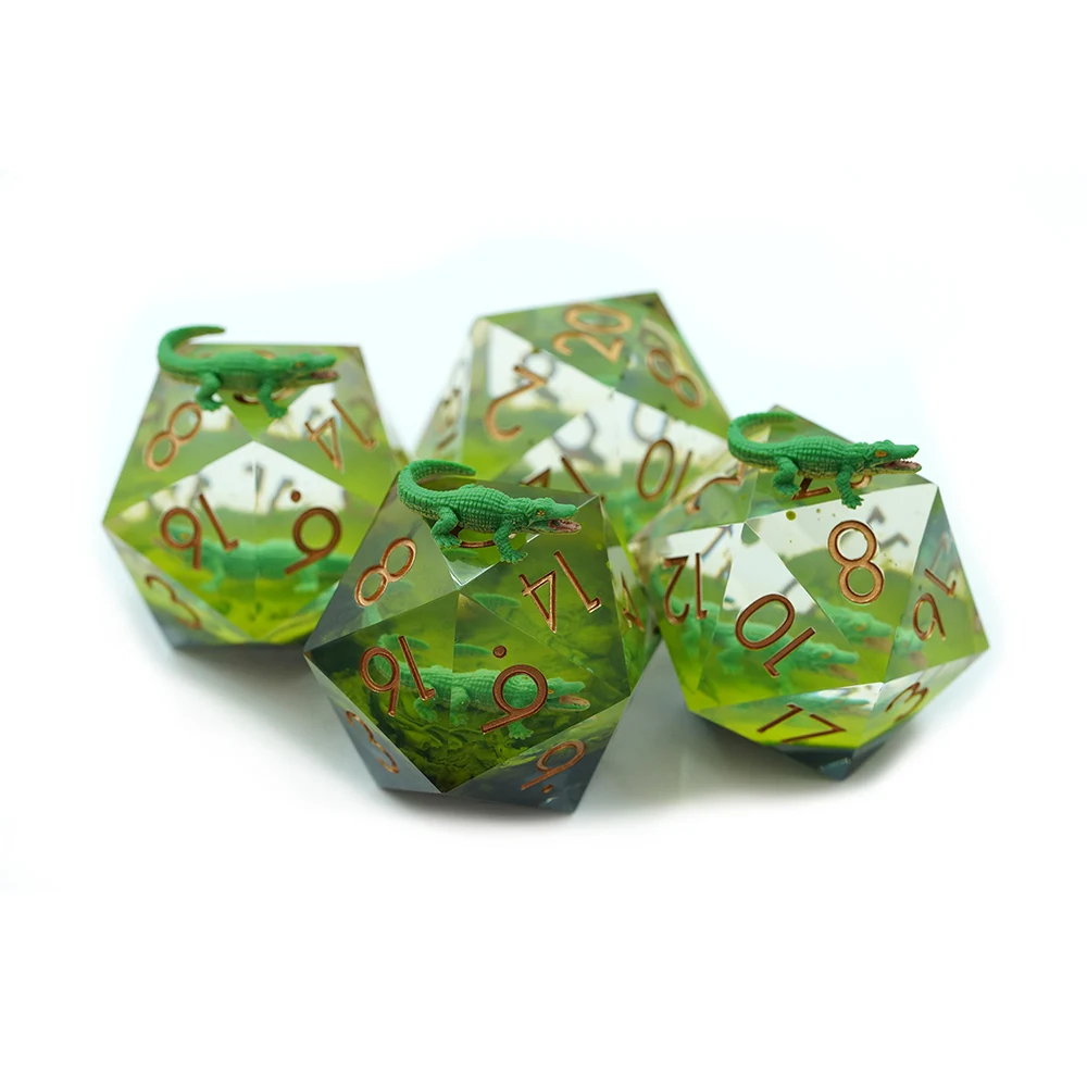 Væskekjerne Krokodiller Enkelt D20 50 mm Skarpe Harpiks Polyederformede terninger D&d RPG spill terninger for DND