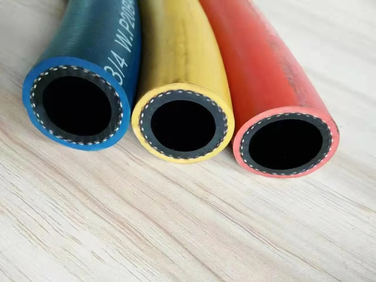 3/8 x 25' 300 PSI Air Hose | Agri Supply 3/8 x 25' 300 PSI Air Hose | Agri Supply