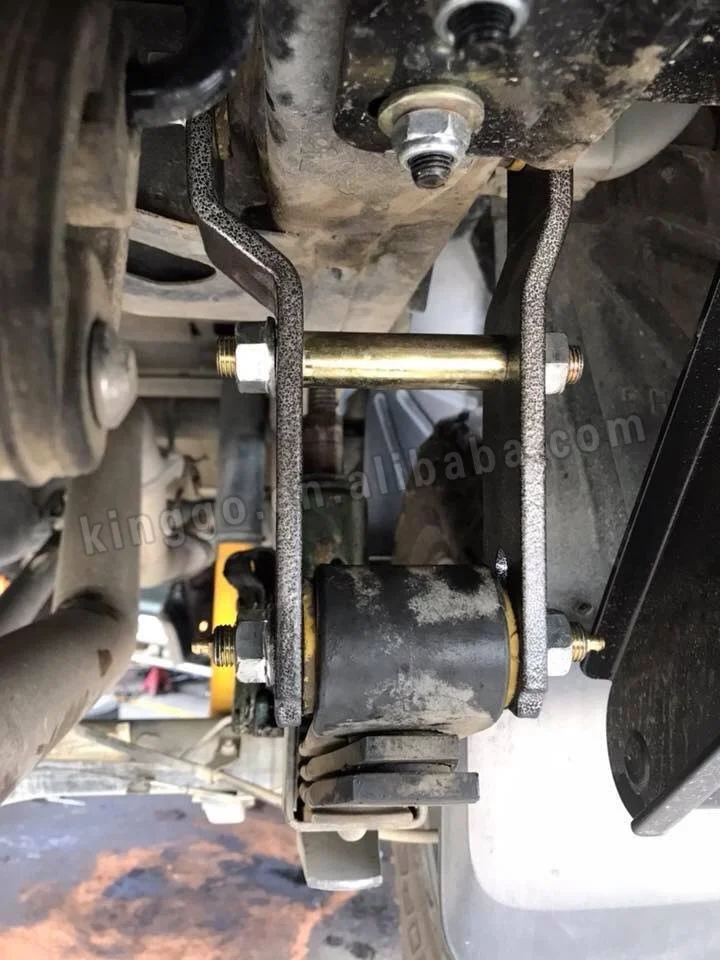 2 Inch Leaf Spring Rear Extended Shackles Greasable for Hilux Revo