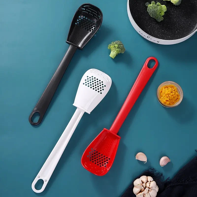 Хит продаж пластиковая многофункциональная кухонная ложка дуршлаг Картофельная лопата шлифовальная для измельчения
