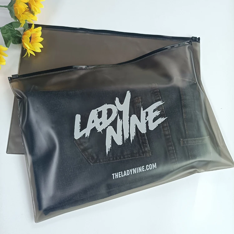 Custom Clothing Packaging Bag Brand Logo Reusable Frosted Ziplock Black