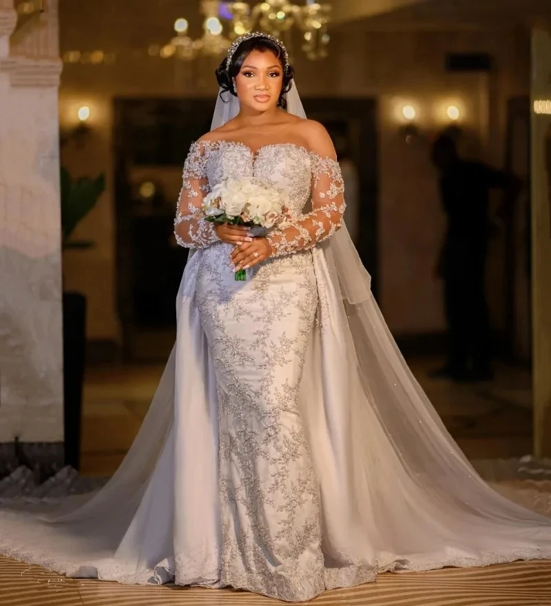 plus size mermaid wedding dress with detachable train Plus Size Mermaid Wedding Dress with Detachable Strap and Train   GeraldBlack.com