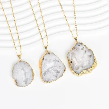 Top Quality and Good Price Electroplated Gold-Edge Agate Crystal Slice Pendant Necklace