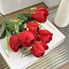 Un bouquet de tulipes rouges