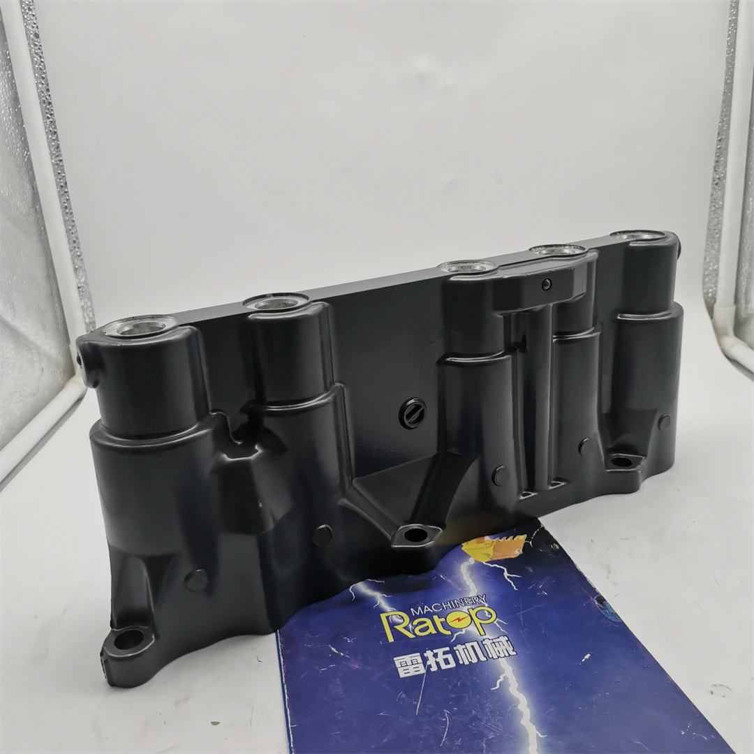 ZX200-3 ZX210-3 ZX200-5G ZAX330-3 Excavator EFI Valve Cover Cap