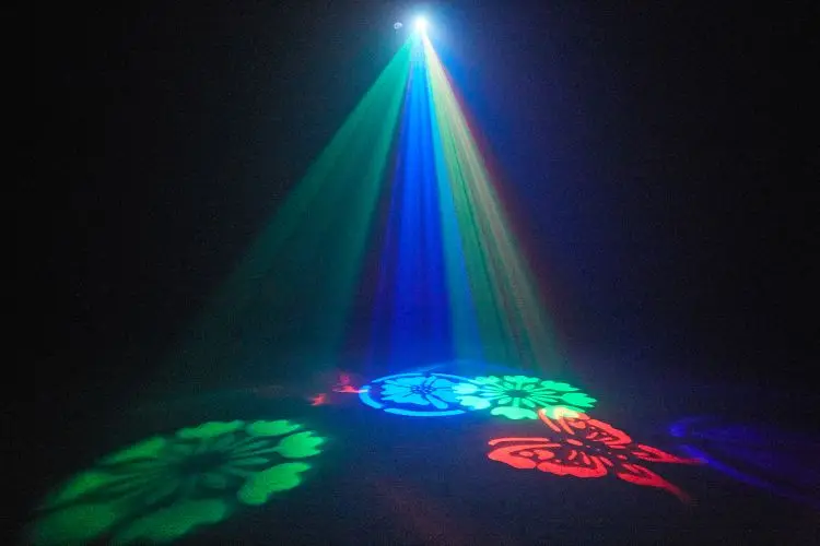 5in1 Dreamlike LED Laser Beam Stage Light Disco Projecteur pour DJ Party Night Club ou Disco Bar Strobe Effect Light
