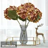 Hortensia individual, marrón claro.