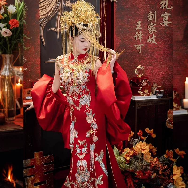 S2382L - Elegant Dragon and Phoenix Wedding Gown with Gold Embroidery
