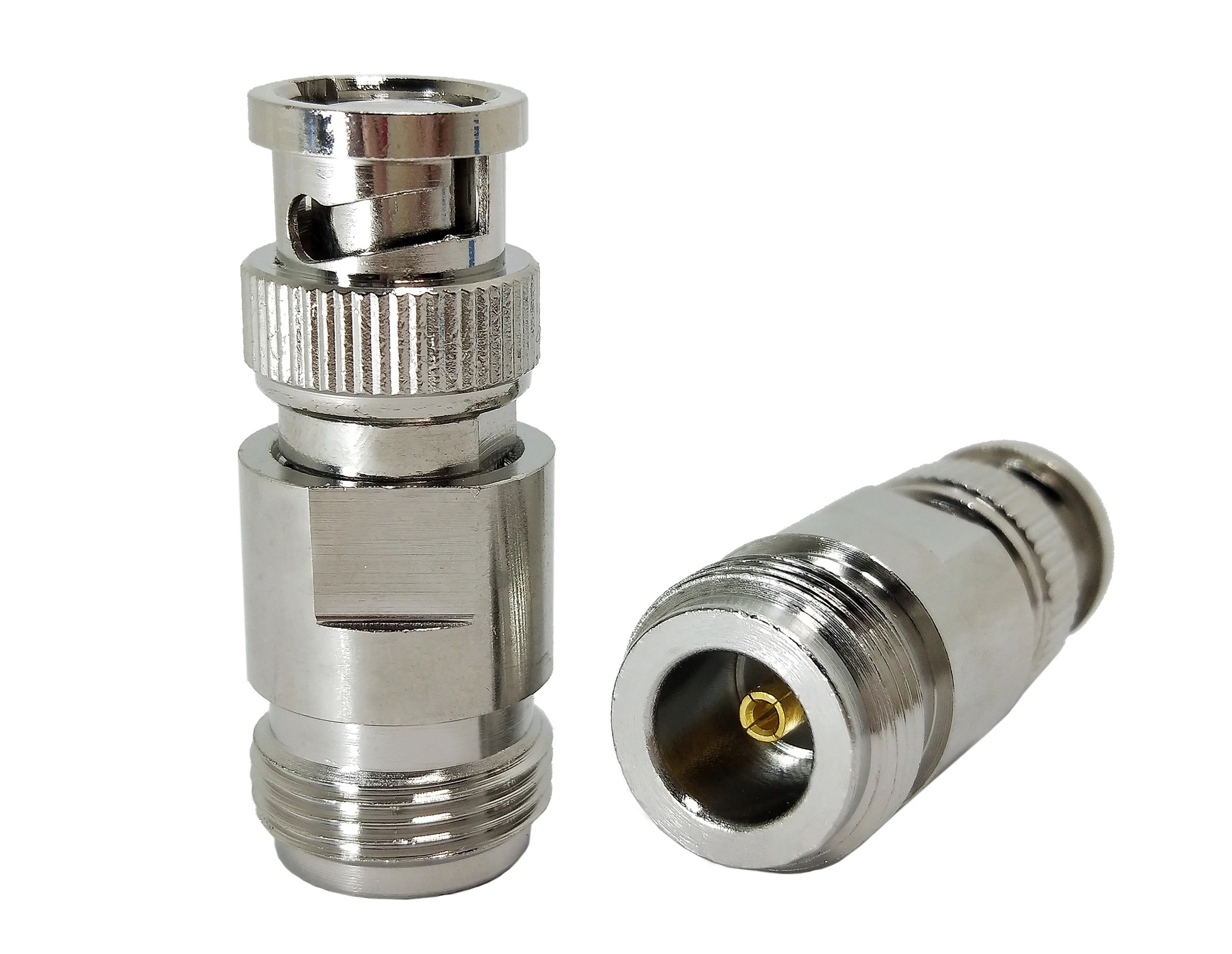 Adaptor RF Directus Typi N Femininus F ad BNC Masculinum M; Conector Coaxialis RF 50 ohm; Adaptor Antennarum pro Radiis Wi-Fi et Tubis