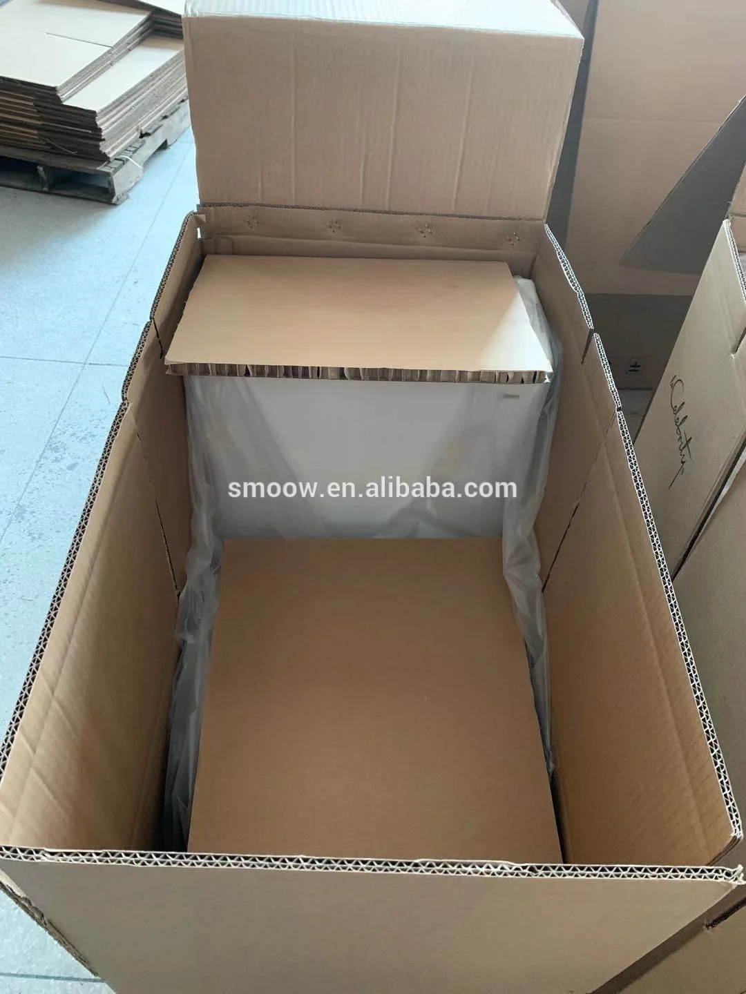 Wall Mounted Toilet Bowl Ceramic Chaozhou Factory Glaze