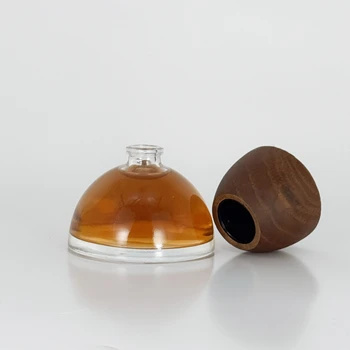 Luxury Triangle 50ml Empty Glass Perfume Bottle Fragrance Spray Container With Wooden Cap