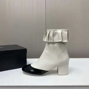 Luxury Womens Autumn/Winter Hiking Shoes Designer Trendy with Comfortable PVC Midsole for Mountaineering and Outdoor Sports