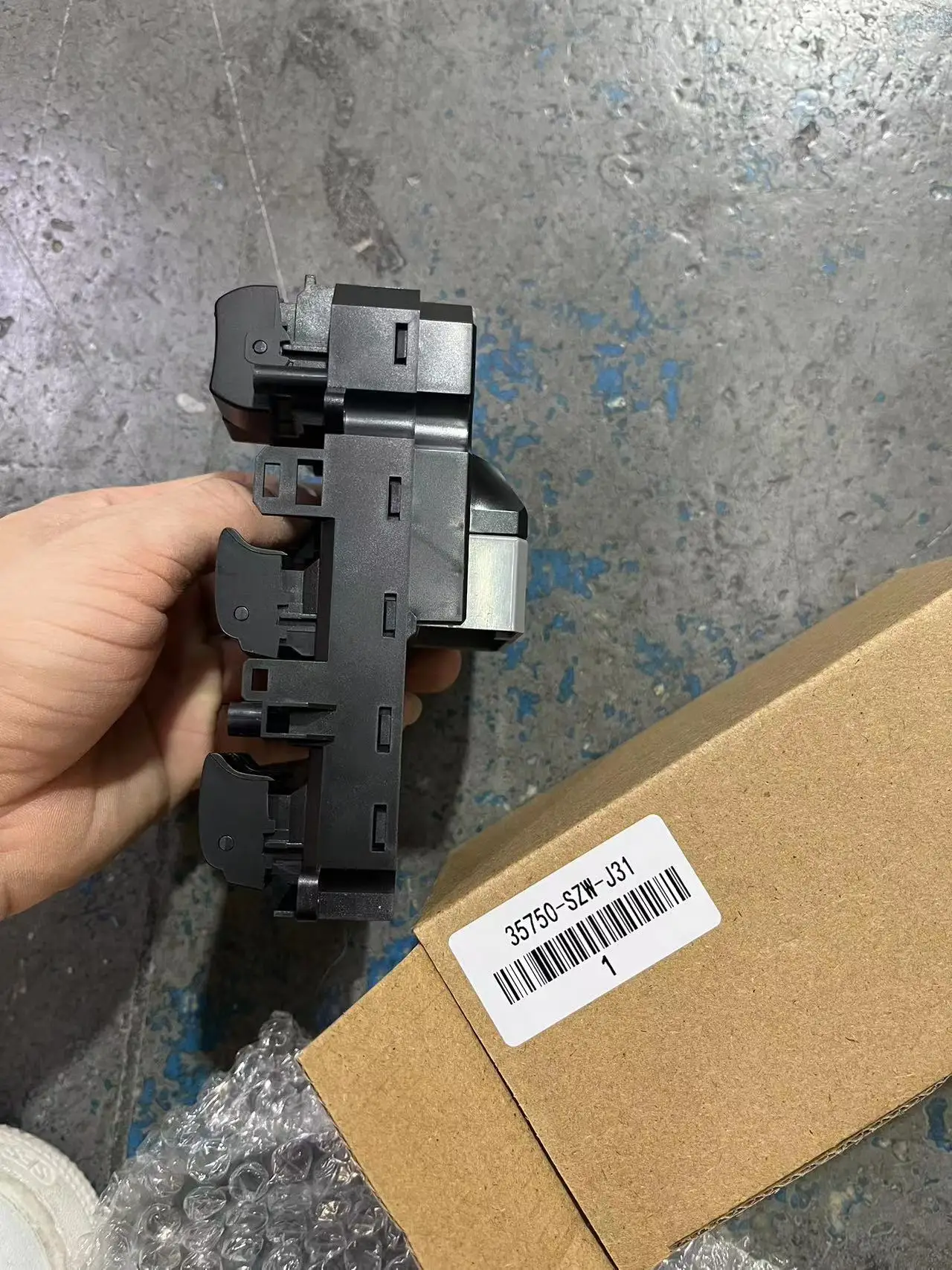 Car Power Master Window Switch for Honda Stepwagon 2009-2016