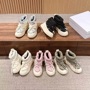 High Quality Women's Sneakers Breathable for Winter Sports and Mountain Climbing