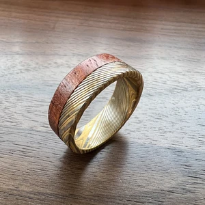 18K Plating TIZTI Manufactur Customized Forged Etched Men's Bubinga Wood Inlay Damascus Style Wedding Ring