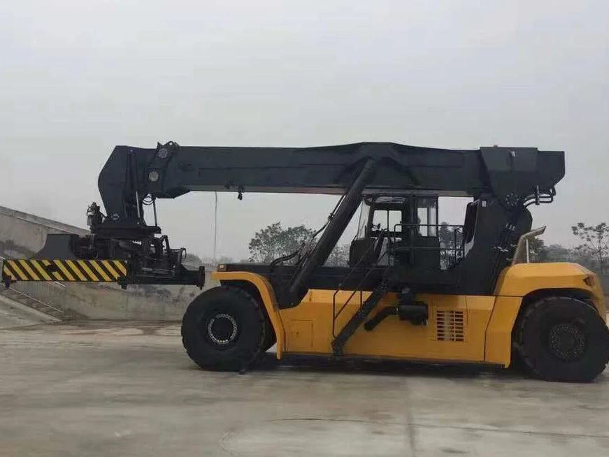 45ton Reach Stacker XCS4541K Container Handler Crane With Good Price