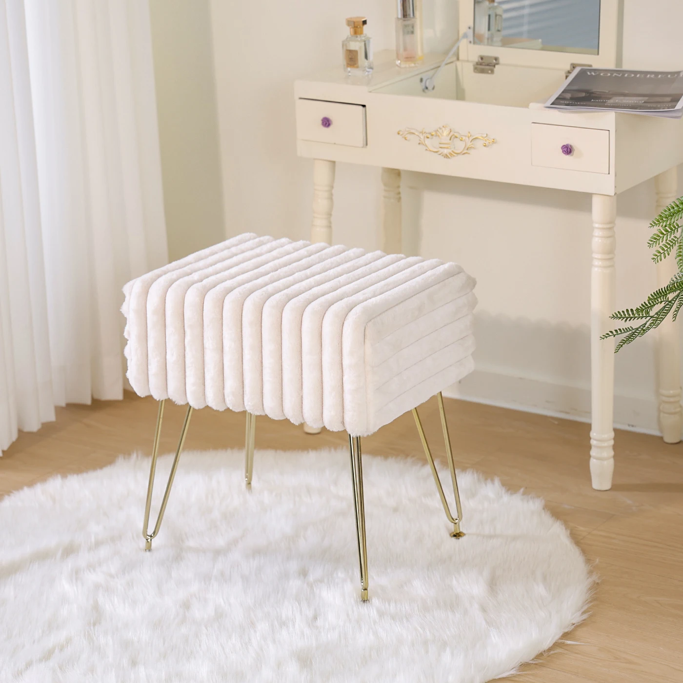 Makeup Stool with 4 Metal Legs for Room Living Room Bedroom Small Ottoman Stool with Storage