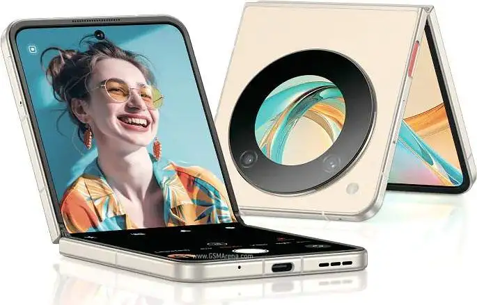 ZTE Nubia Flip 5G - Foldable Smart Phone with 6.9 Inch OLED Display