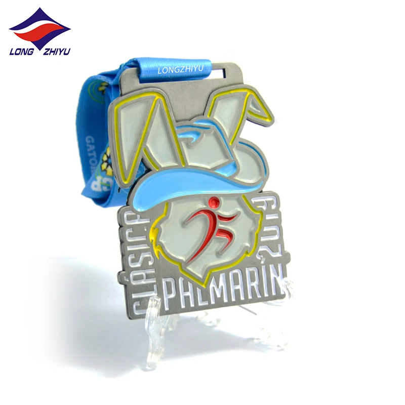 Longzhiyu 15 Years Maker Custom Uae Unique Copper Finisher Medals Wholesale Runners Metal Marathon Medal for Dubai