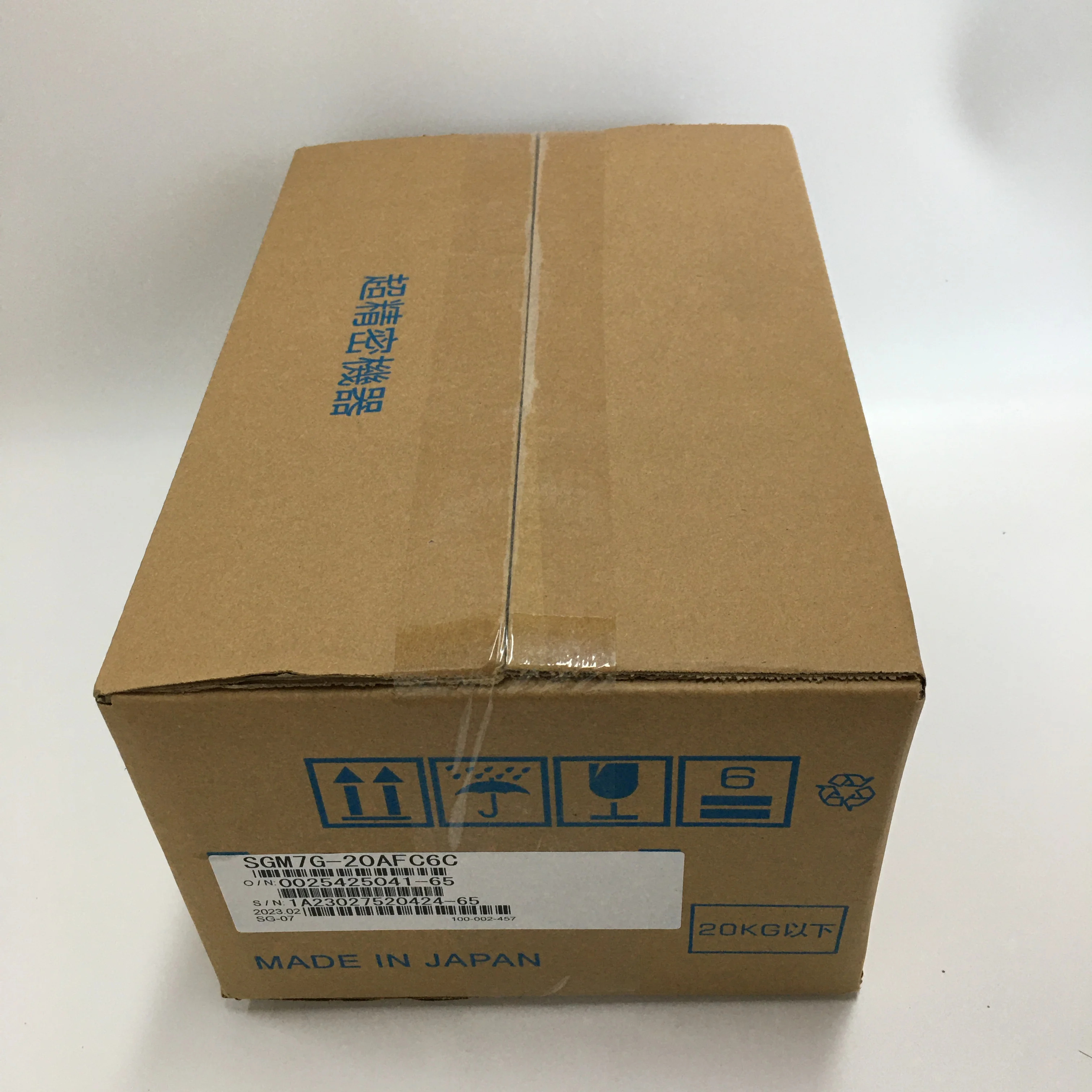 YASKAWA AC Servo Motor SGM7G-20AFC6C YASKAWA AC Servo Motor SGM7G-20AFC6C