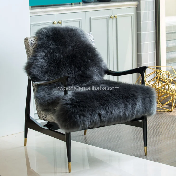 sheepskin carpet (2).png