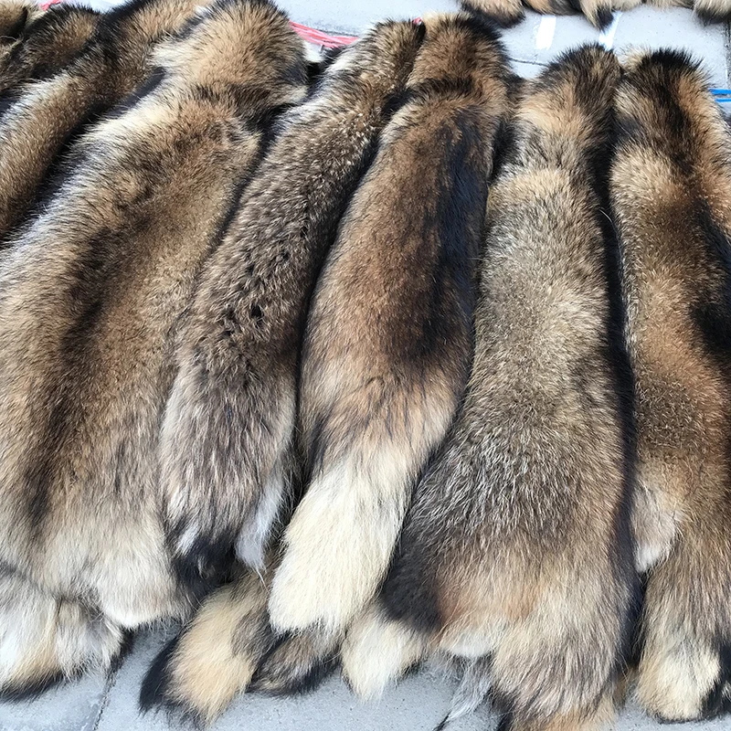 Wholesale Colorful Raccoon Fur Pom Pom With Snap For Hats Animal Fur