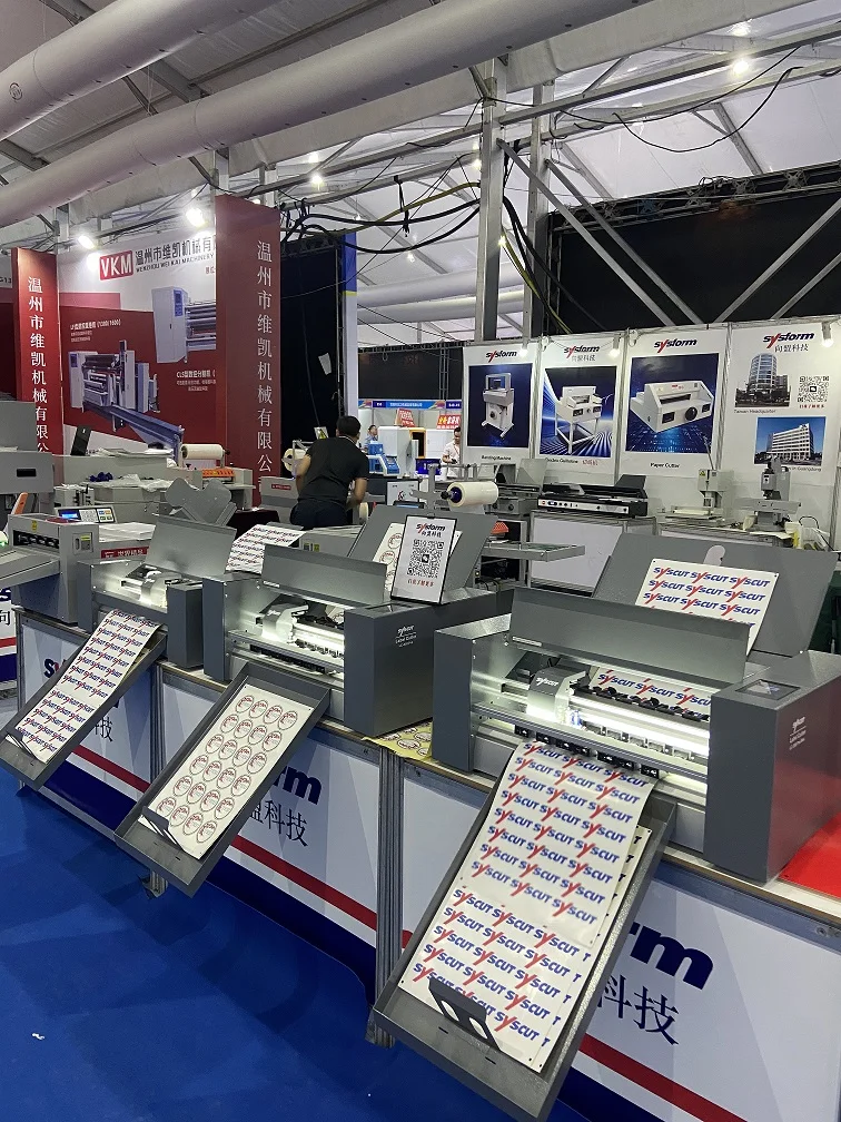 Sysform LC-350 Pro Sticker Cutting Plotter Sheet Die Cutting  Machine Auto Feeding Vinyl Cutting Plotter